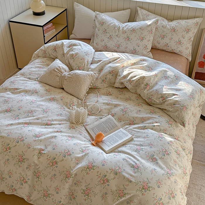 91家纺网 家纺一手货源 找家纺 麦伦家居 2025新款40s斜纹全棉纯棉跑量款卡通小清新四件套 繁花