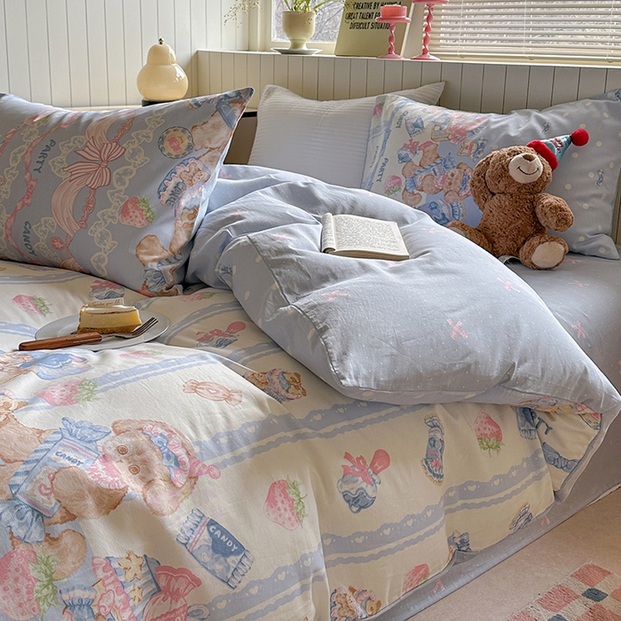 91家纺网 家纺一手货源 找家纺 麦伦家居 2025新款40s斜纹全棉纯棉跑量款卡通小清新四件套 蓝色甜心