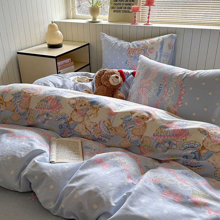 91家纺网 家纺一手货源 找家纺 麦伦家居 2025新款40s斜纹全棉纯棉跑量款卡通小清新四件套 蓝色甜心