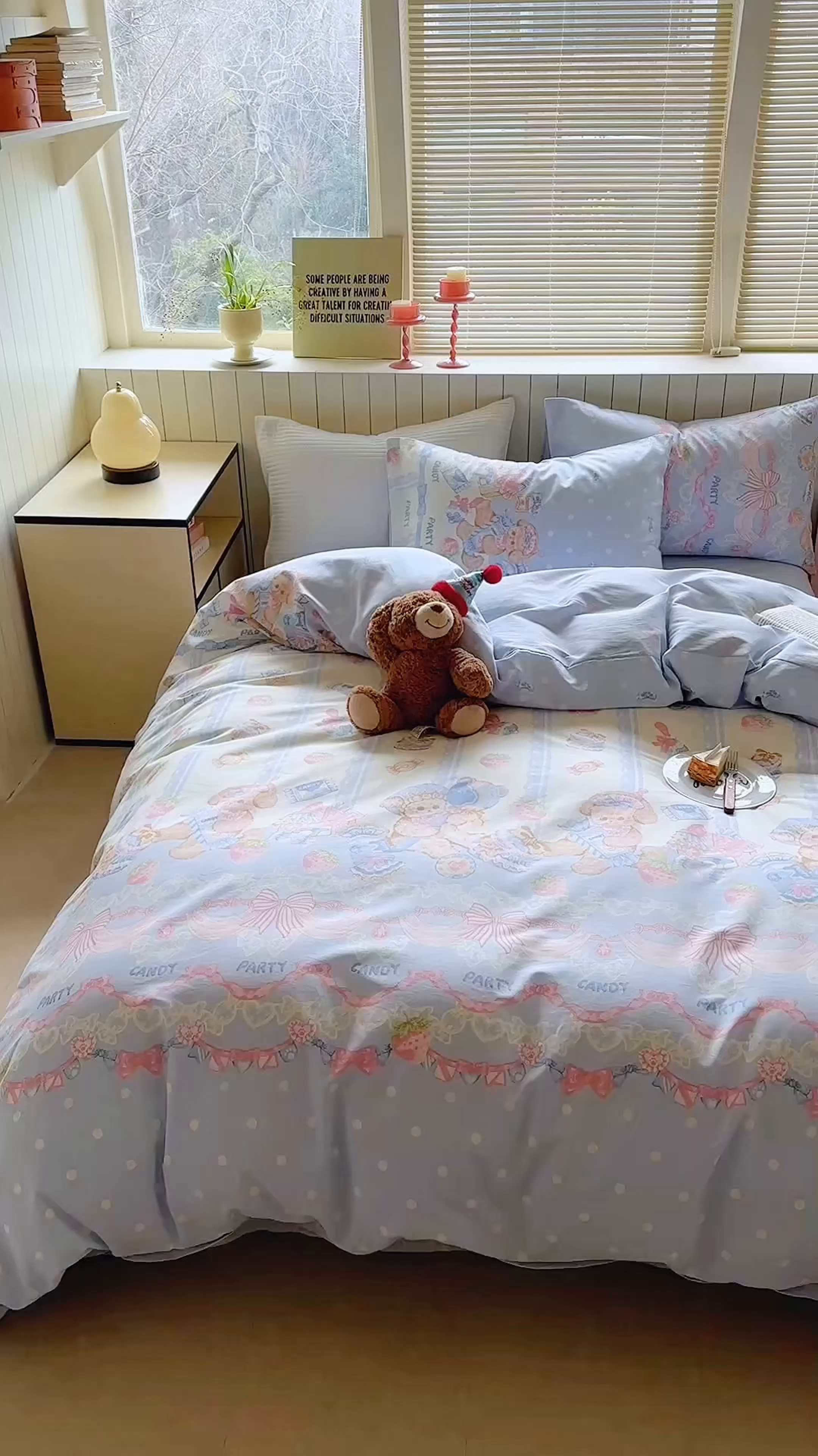 91家纺网 家纺一手货源 找家纺 麦伦家居 2025新款40s斜纹全棉纯棉跑量款卡通小清新四件套 蓝色甜心