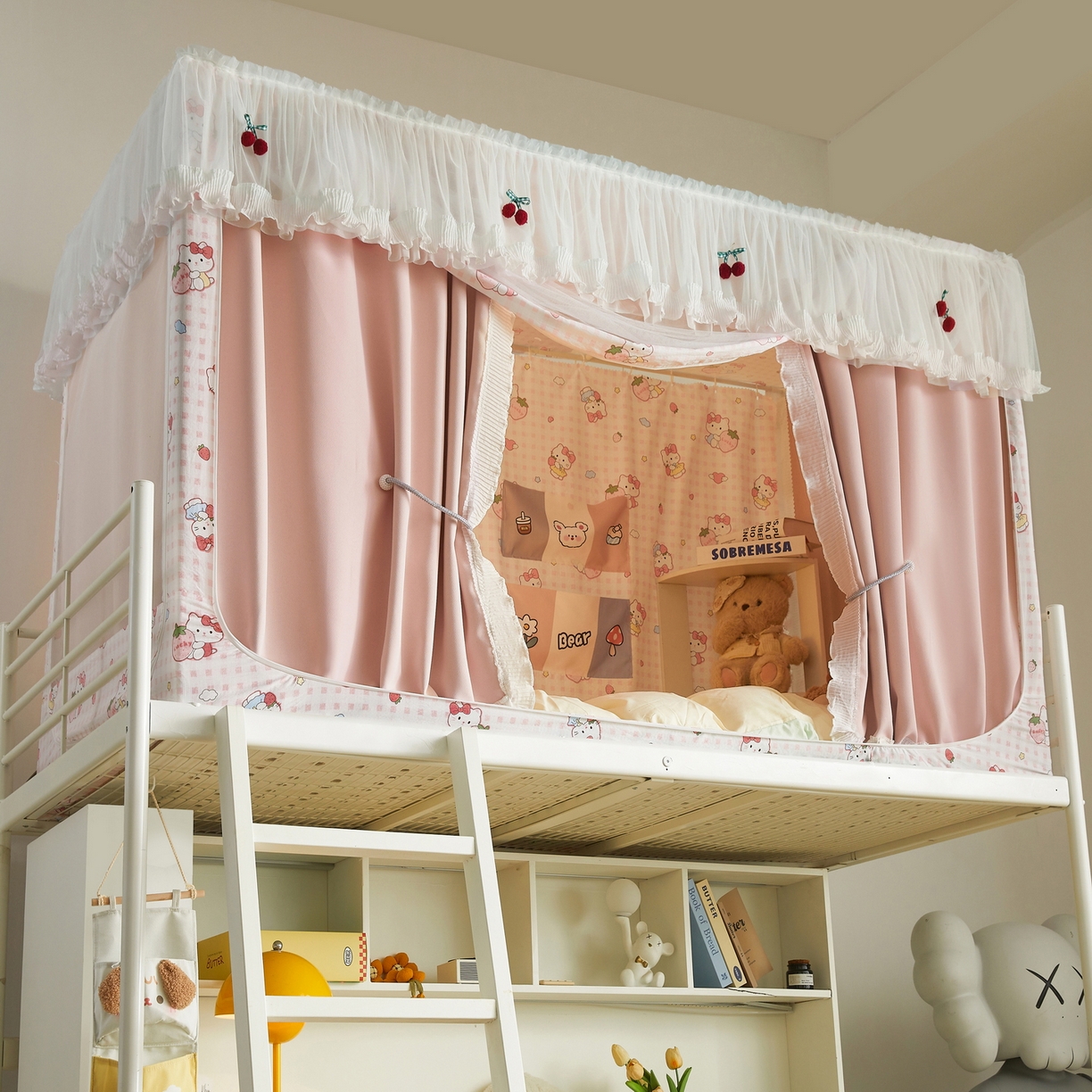 91家纺网 家纺一手货源 找家纺 （总）夏彩 2025新款棉麻雪纺花边床帘强遮光印花铁艺支架学生蚊帐-88626