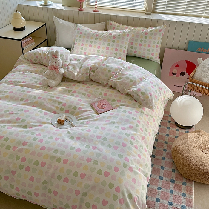 91家纺网 家纺一手货源 找家纺 麦伦家居 2025新款40s斜纹全棉纯棉跑量款卡通小清新四件套 心心相印