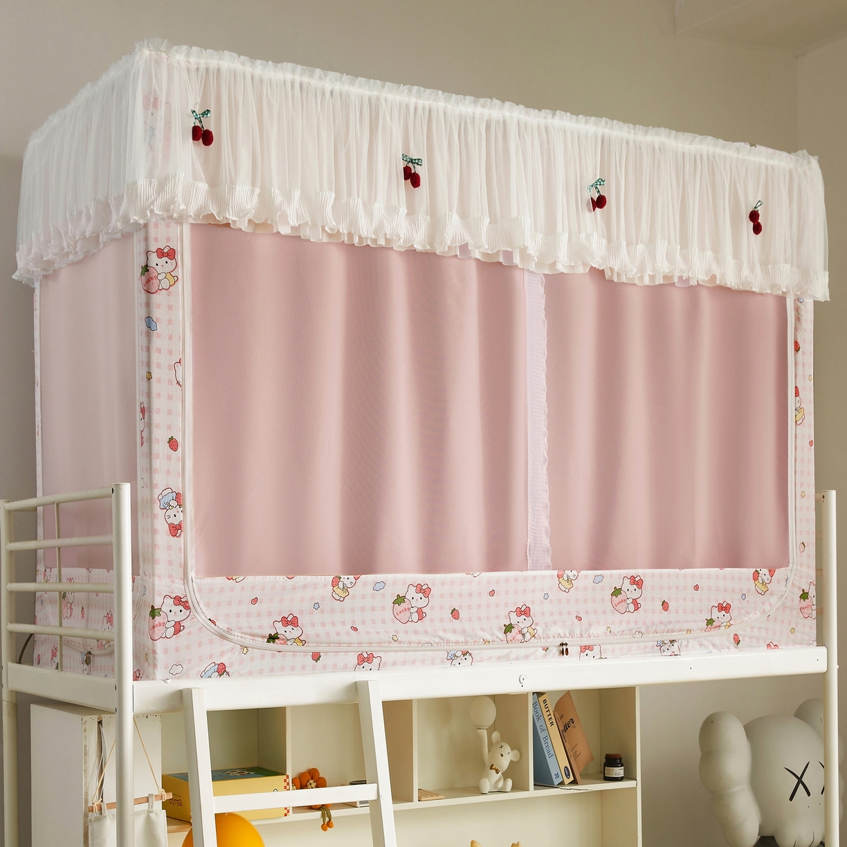 91家纺网 家纺一手货源 找家纺 夏彩 2025新款棉麻雪纺花边床帘强遮光印花铁艺支架学生蚊帐-88626 88626-芭蕾猫