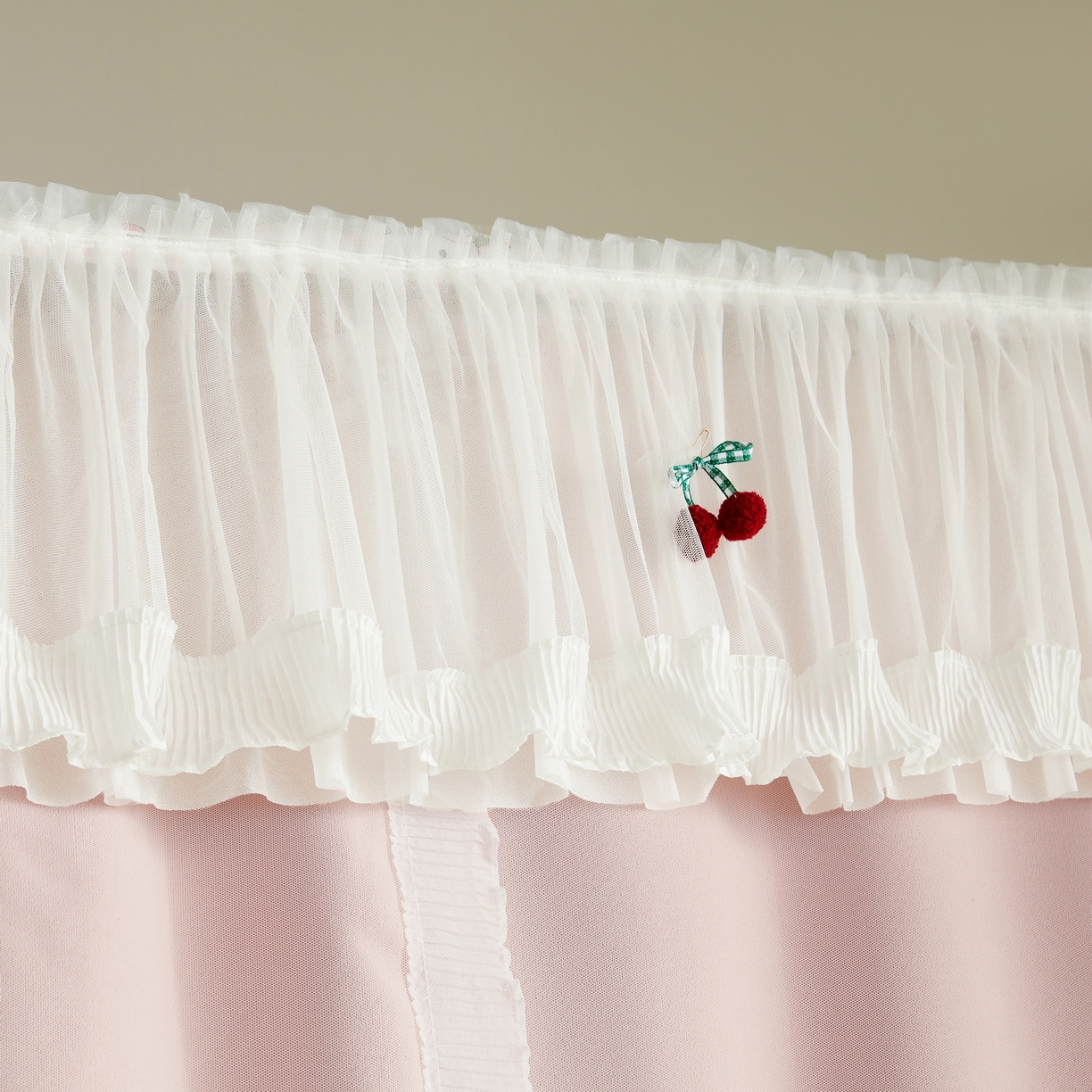 91家纺网 家纺一手货源 找家纺 夏彩 2025新款棉麻雪纺花边床帘强遮光印花铁艺支架学生蚊帐-88626 88626-芭蕾猫