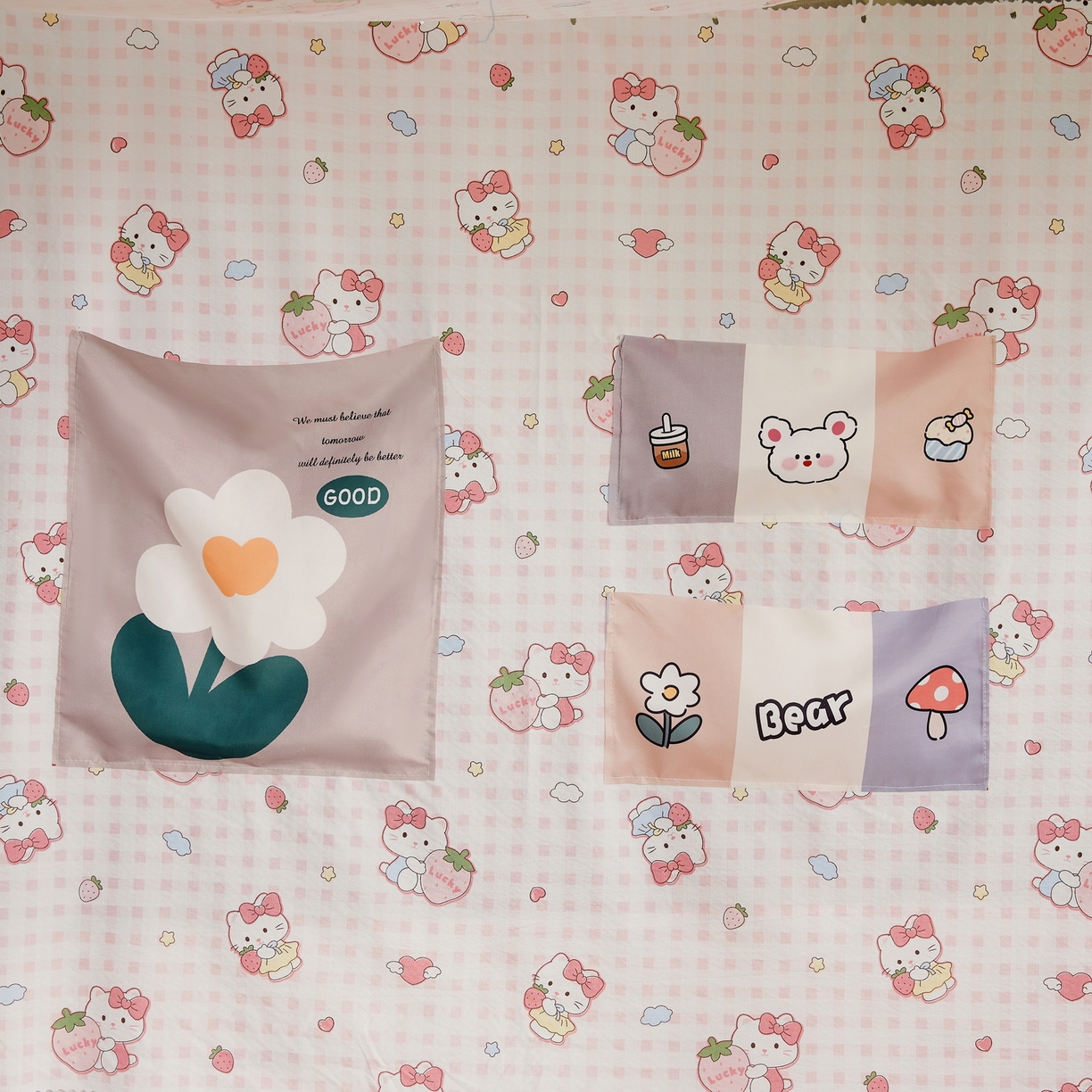 91家纺网 家纺一手货源 找家纺 夏彩 2025新款棉麻雪纺花边床帘强遮光印花铁艺支架学生蚊帐-88626 88626-芭蕾猫