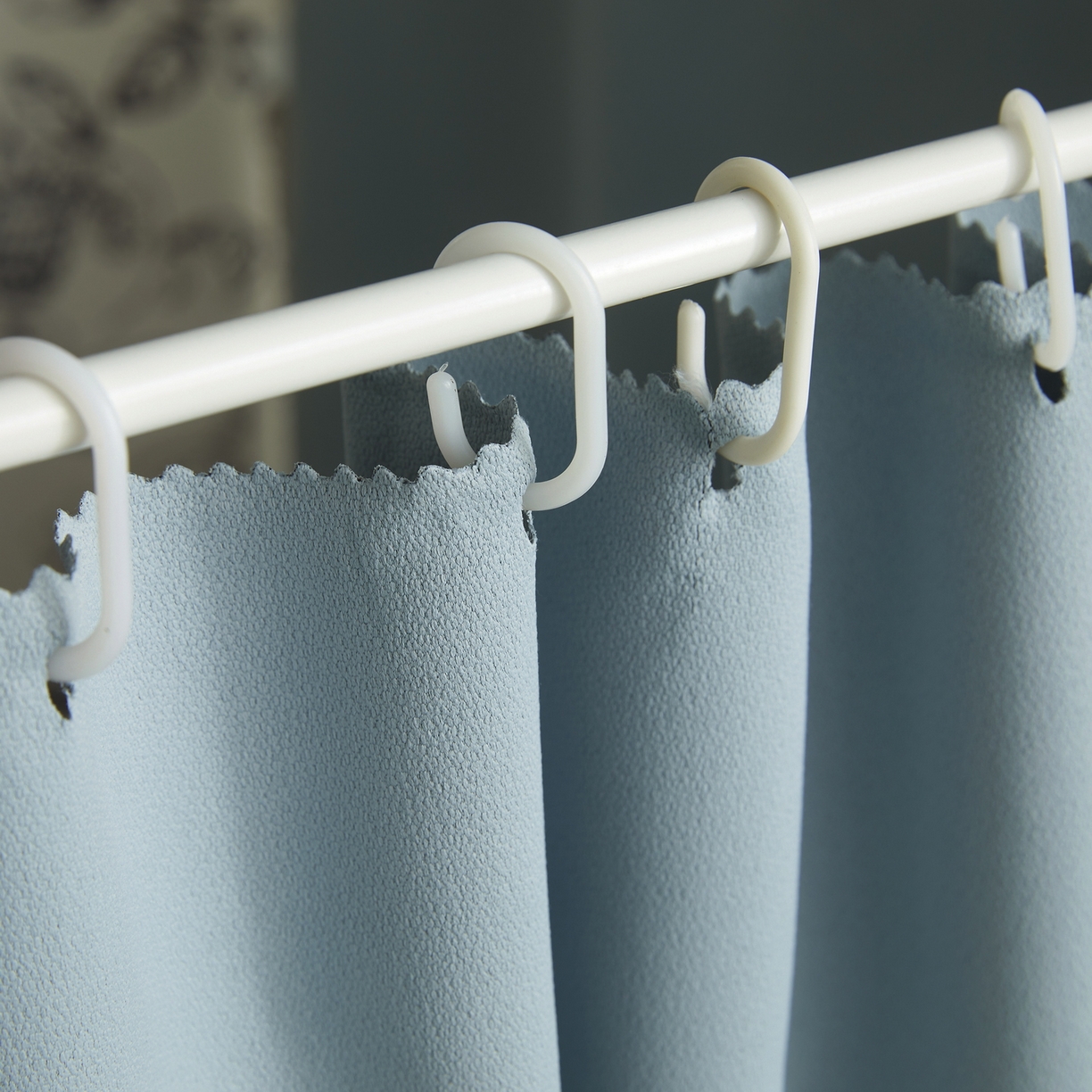 91家纺网 家纺一手货源 找家纺 夏彩 2025新款棉麻雪纺花边床帘强遮光印花铁艺支架学生蚊帐-88626 88626-花间语