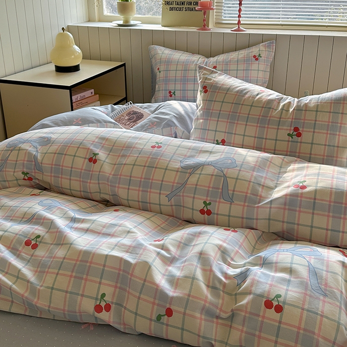 91家纺网 家纺一手货源 找家纺 麦伦家居 2025新款40s斜纹全棉纯棉跑量款卡通小清新四件套 樱桃乐园