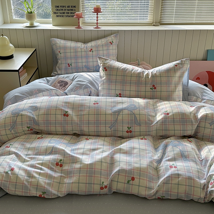 91家纺网 家纺一手货源 找家纺 麦伦家居 2025新款40s斜纹全棉纯棉跑量款卡通小清新四件套 樱桃乐园