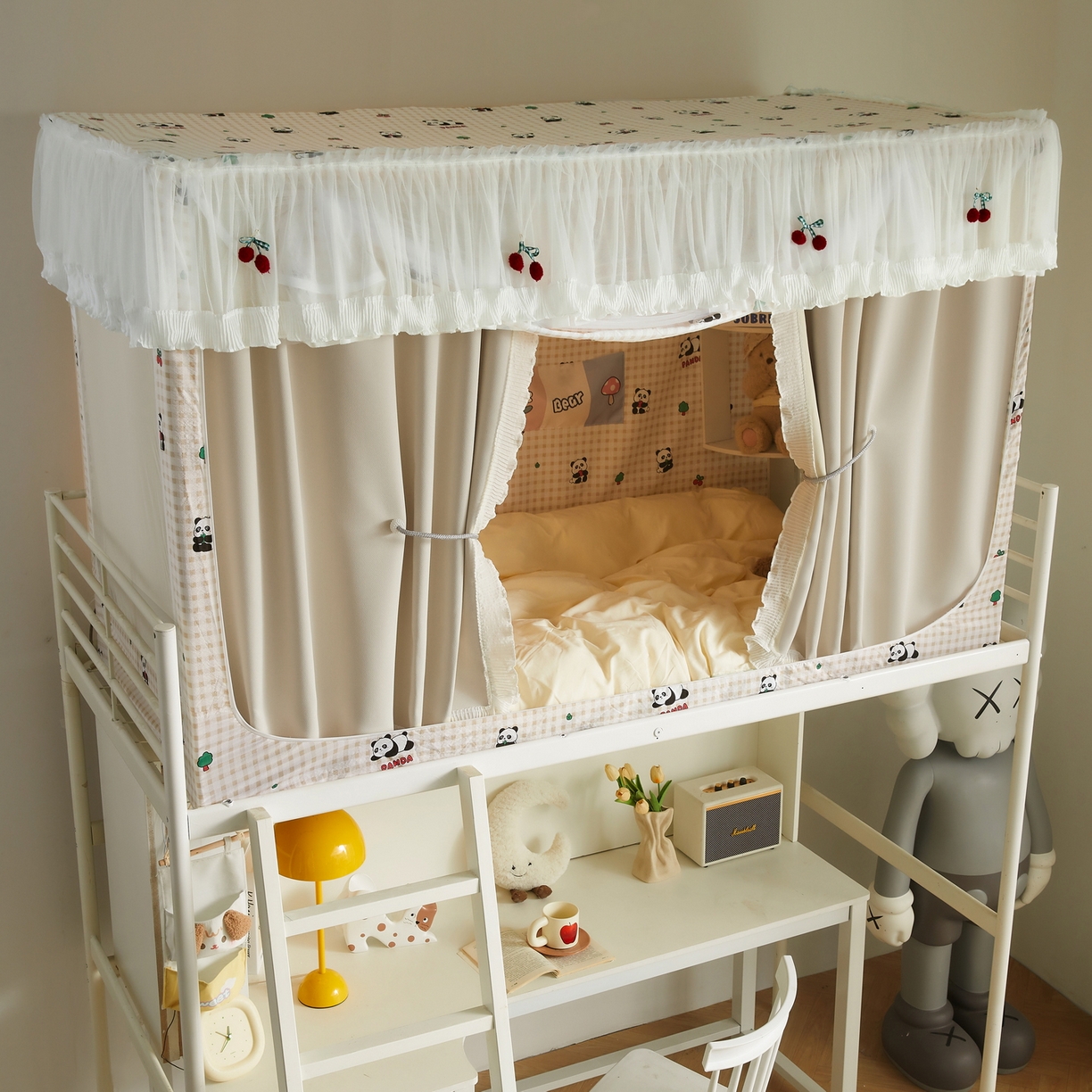 91家纺网 家纺一手货源 找家纺 夏彩 2025新款棉麻雪纺花边床帘强遮光印花铁艺支架学生蚊帐-88626 88626-礼物熊