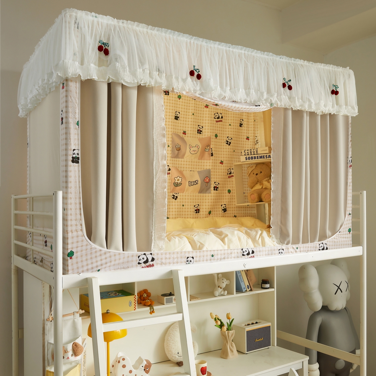 91家纺网 家纺一手货源 找家纺 夏彩 2025新款棉麻雪纺花边床帘强遮光印花铁艺支架学生蚊帐-88626 88626-礼物熊