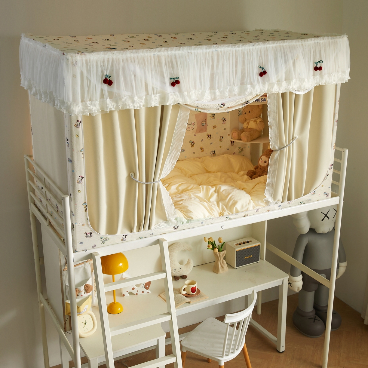 91家纺网 家纺一手货源 找家纺 夏彩 2025新款棉麻雪纺花边床帘强遮光印花铁艺支架学生蚊帐-88626 88626-童梦园