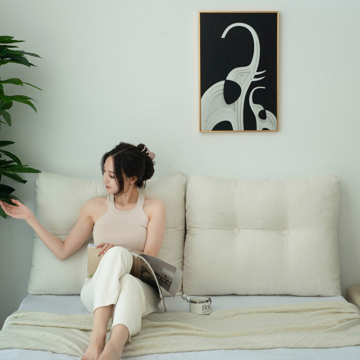 91家纺网 家纺一手货源 找家纺 美达人 2025新款雪尼尔无床头魔术贴靠背 无床头魔术贴-白