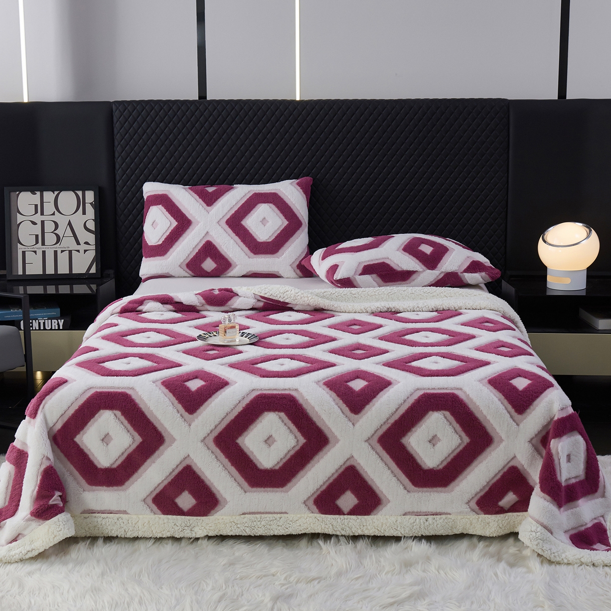 91家纺网 家纺一手货源 找家纺 （总）枋梢家纺 2025新款几何空间阳离子提花镂空塔芙绒羊羔绒保暖午睡双层毛毯办公室盖毯