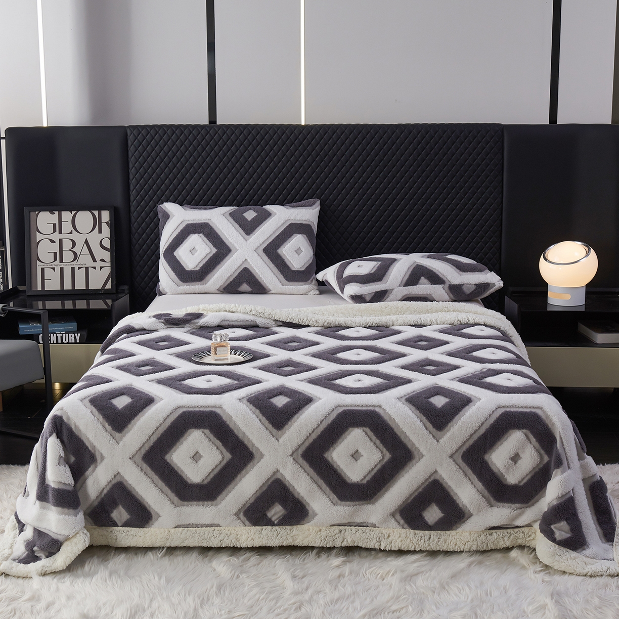 91家纺网 家纺一手货源 找家纺 （总）枋梢家纺 2025新款几何空间阳离子提花镂空塔芙绒羊羔绒保暖午睡双层毛毯办公室盖毯