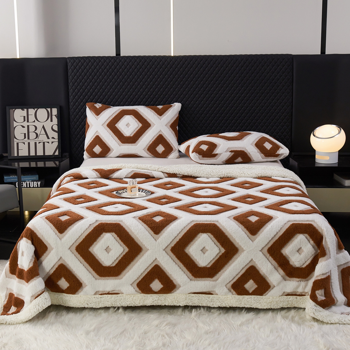 91家纺网 家纺一手货源 找家纺 （总）枋梢家纺 2025新款几何空间阳离子提花镂空塔芙绒羊羔绒保暖午睡双层毛毯办公室盖毯