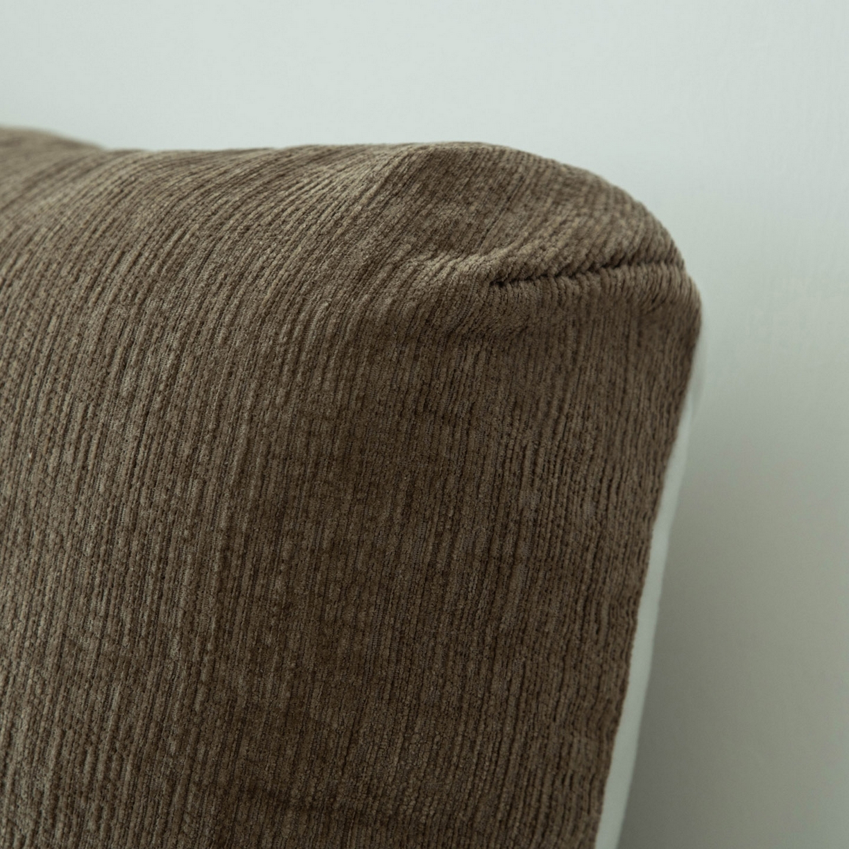 91家纺网 家纺一手货源 找家纺 美达人 2025新款雪尼尔无床头魔术贴靠背 无床头魔术贴-咖