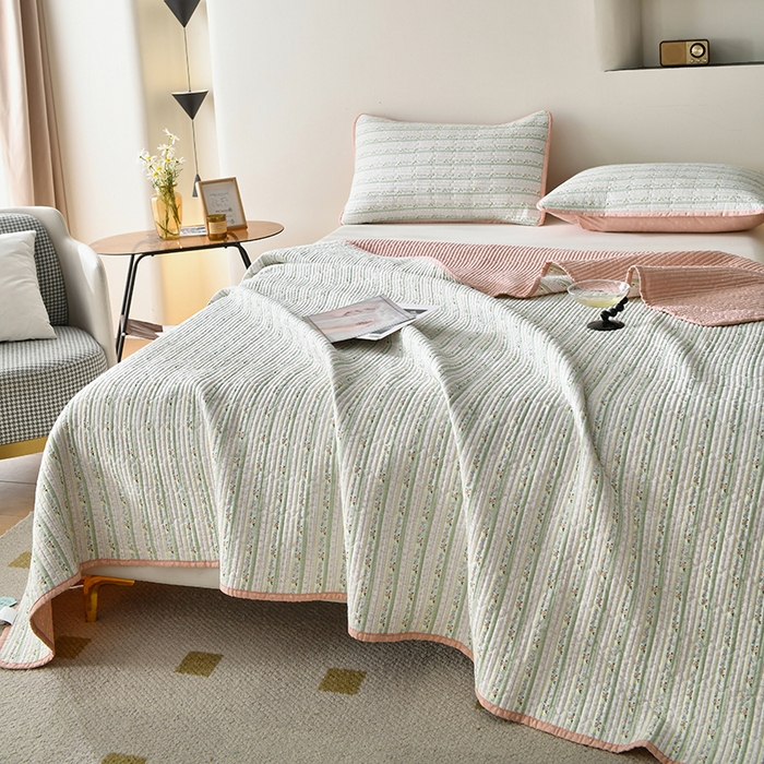 91家纺网 家纺一手货源 找家纺 橙子家居 2024新款高温水洗双面全棉纯棉斜纹13372印花款单品床盖  单床盖 雅清