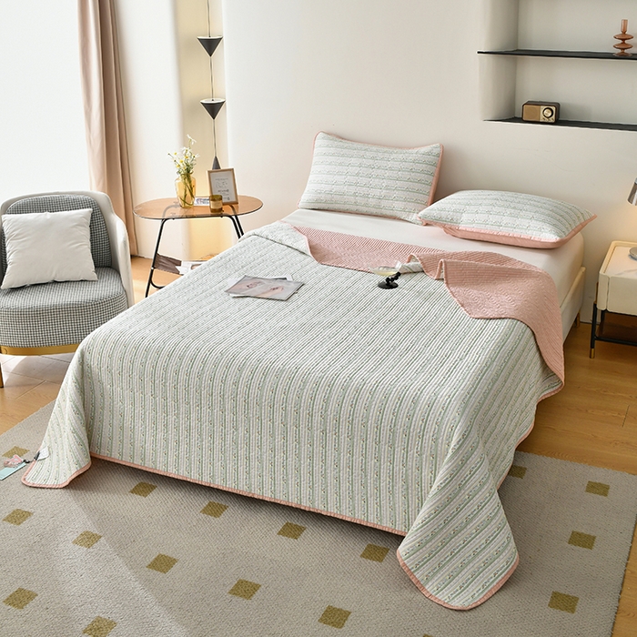 91家纺网 家纺一手货源 找家纺 橙子家居 2024新款高温水洗双面全棉纯棉斜纹13372印花款单品床盖  单床盖 雅清