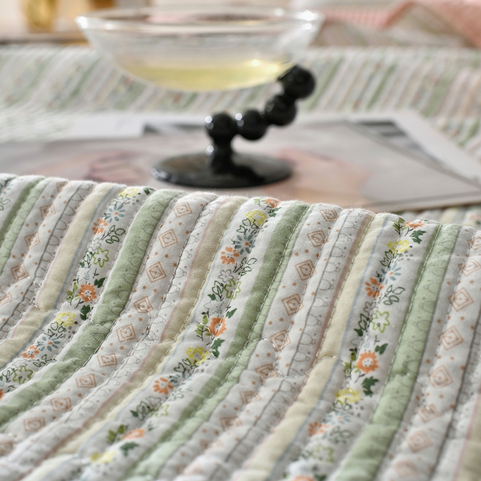 91家纺网 家纺一手货源 找家纺 橙子家居 2024新款高温水洗双面全棉纯棉斜纹13372印花款单品床盖  单床盖 雅清