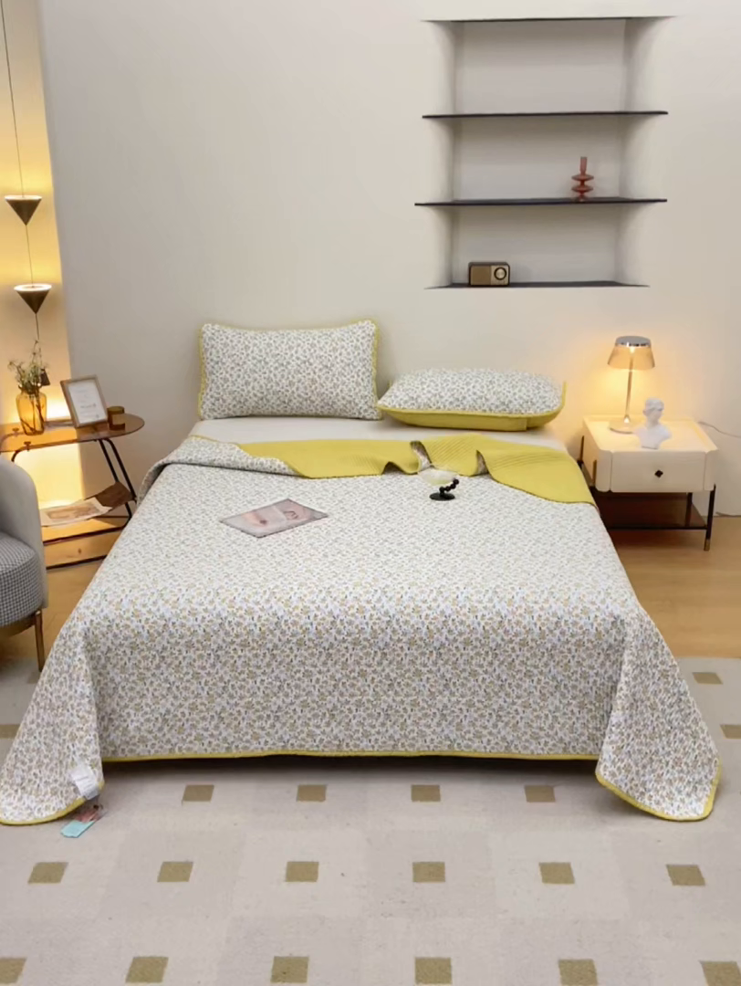 91家纺网 家纺一手货源 找家纺 橙子家居 2024新款高温水洗双面全棉纯棉斜纹13372印花款单品床盖  单床盖 莫娇-黄