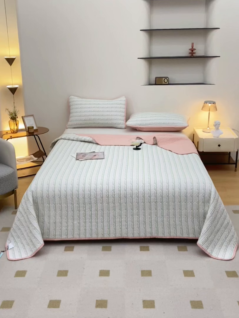 91家纺网 家纺一手货源 找家纺 橙子家居 2024新款高温水洗双面全棉纯棉斜纹13372印花款单品床盖  单床盖 雅清