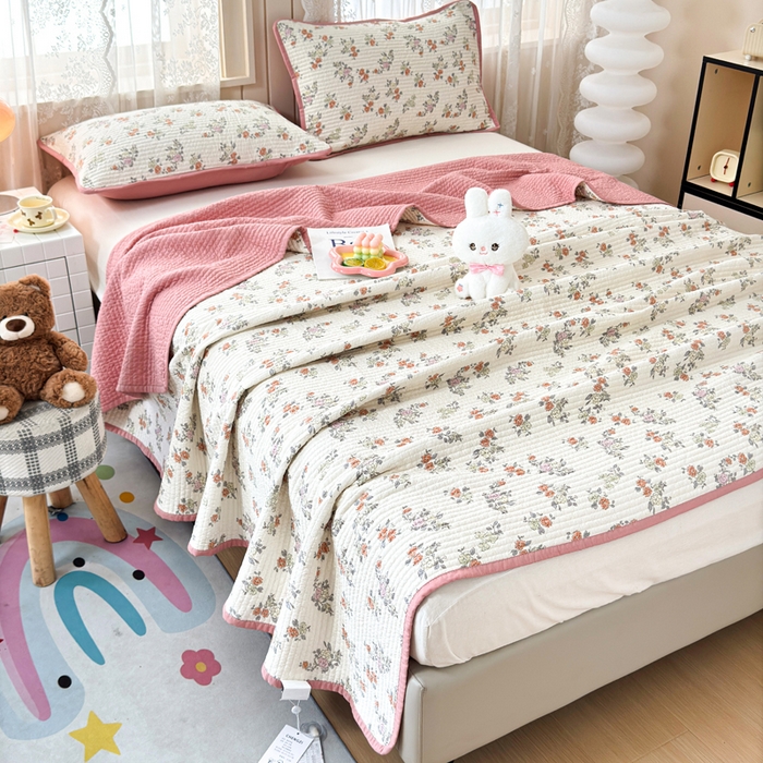 91家纺网 家纺一手货源 找家纺 （总）橙子家居 2024新款A类木棉印花夹层新疆棉花四季款床盖三件套