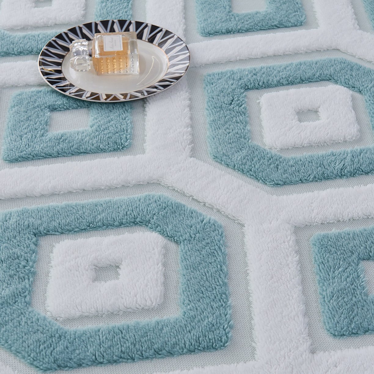 91家纺网 家纺一手货源 找家纺 枋梢家纺 2025新款几何空间阳离子提花镂空塔芙绒羊羔绒保暖午睡双层毛毯办公室盖毯 几何-雅青