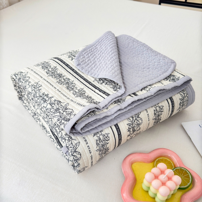 91家纺网 家纺一手货源 找家纺 橙子家居 2024新款A类木棉印花夹层新疆棉花四季款床盖三件套 西西里