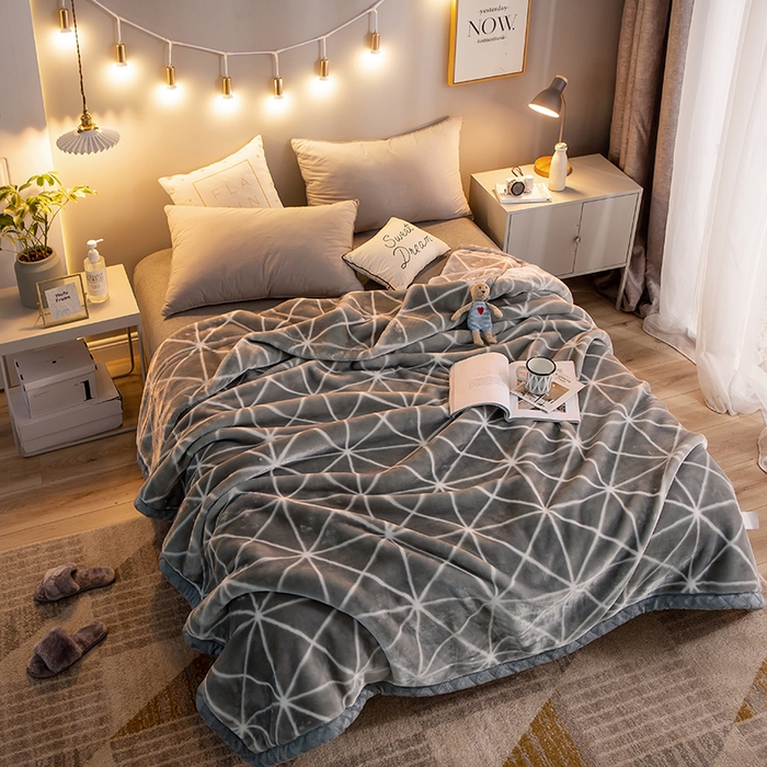 91家纺网 家纺一手货源 找家纺 好艺佳毛毯 2025新款（升级版）拉舍尔毛毯学生毯宿舍婚庆加厚双层毯子绒毯盖毯不掉毛毛毯 升级版-灰菱格