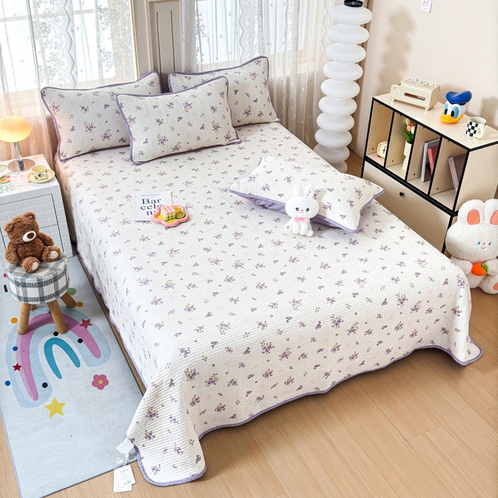 91家纺网 家纺一手货源 找家纺 橙子家居 2024新款A类木棉印花夹层新疆棉花四季款床盖三件套 紫玫瑰