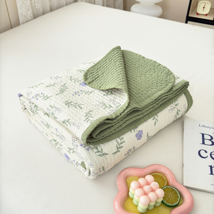 91家纺网 家纺一手货源 找家纺 橙子家居 2024新款A类木棉印花夹层新疆棉花四季款床盖三件套 春天里