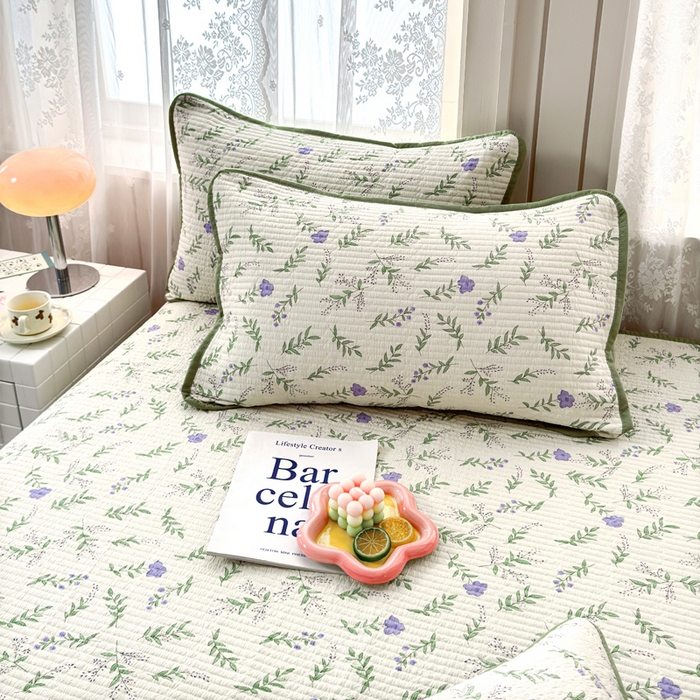 91家纺网 家纺一手货源 找家纺 橙子家居 2024新款A类木棉印花夹层新疆棉花四季款床盖三件套 春天里