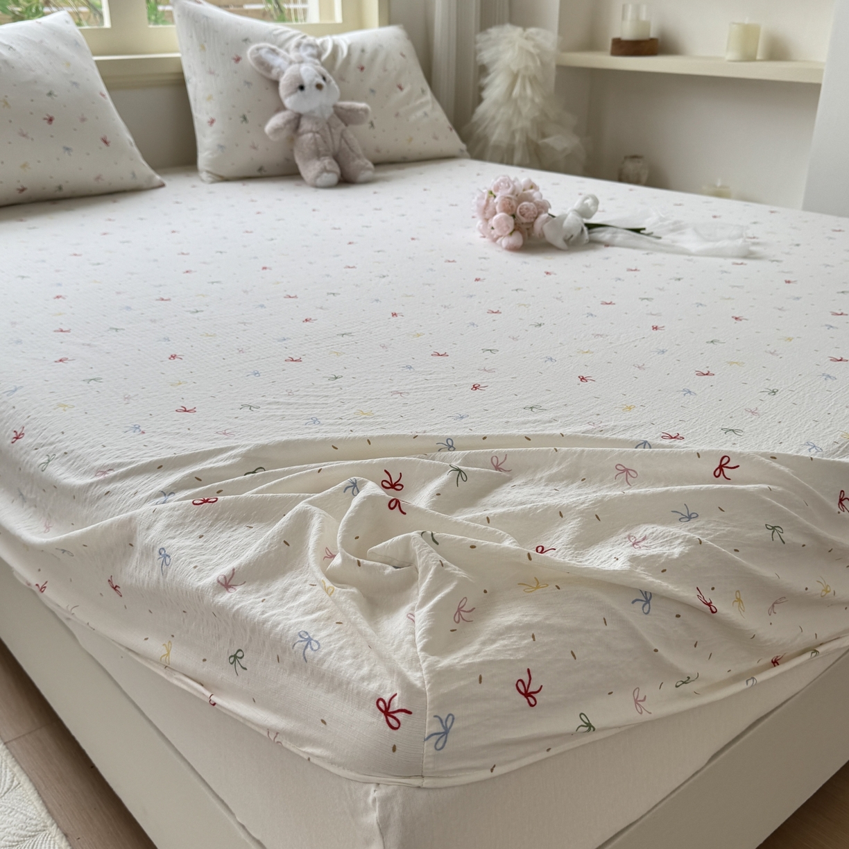 91家纺网 家纺一手货源 找家纺 叠派家纺 2025新款A类双层纱提花单品系列-单床笠 彩色蝴蝶结