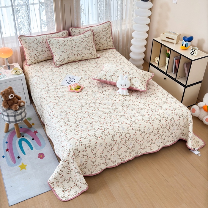 91家纺网 家纺一手货源 找家纺 橙子家居 2024新款A类木棉印花夹层新疆棉花四季款床盖三件套 免仙子