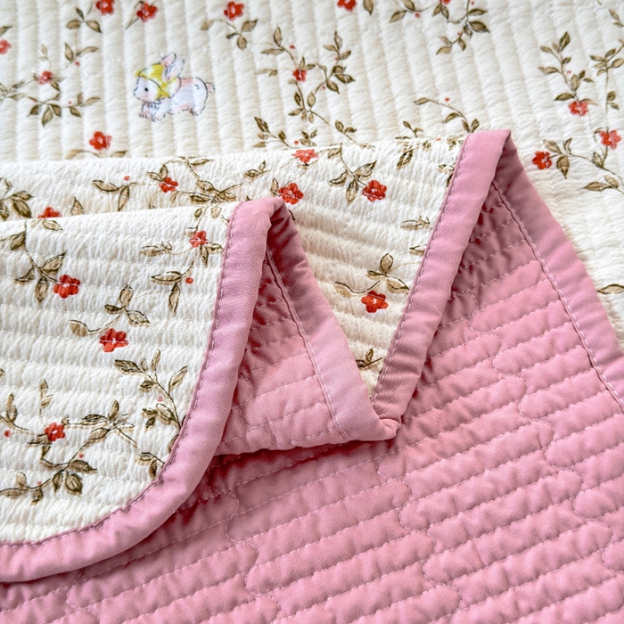 91家纺网 家纺一手货源 找家纺 橙子家居 2024新款A类木棉印花夹层新疆棉花四季款床盖三件套 免仙子