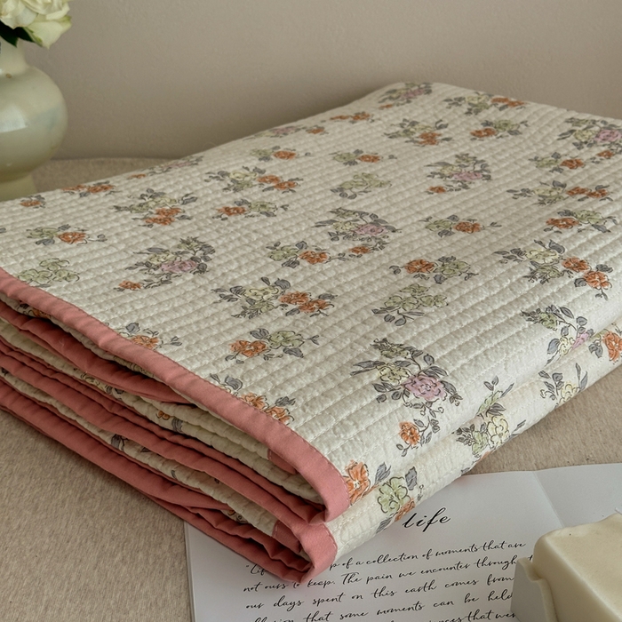 91家纺网 家纺一手货源 找家纺 橙子家居 2024新款A类高温砂洗木棉印花床盖三件套夹层新疆棉花四季款-实拍图 繁花似锦