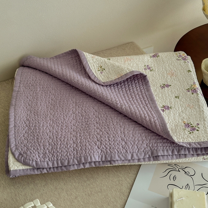 91家纺网 家纺一手货源 找家纺 橙子家居 2024新款A类高温砂洗木棉印花床盖三件套夹层新疆棉花四季款-实拍图 紫玫瑰