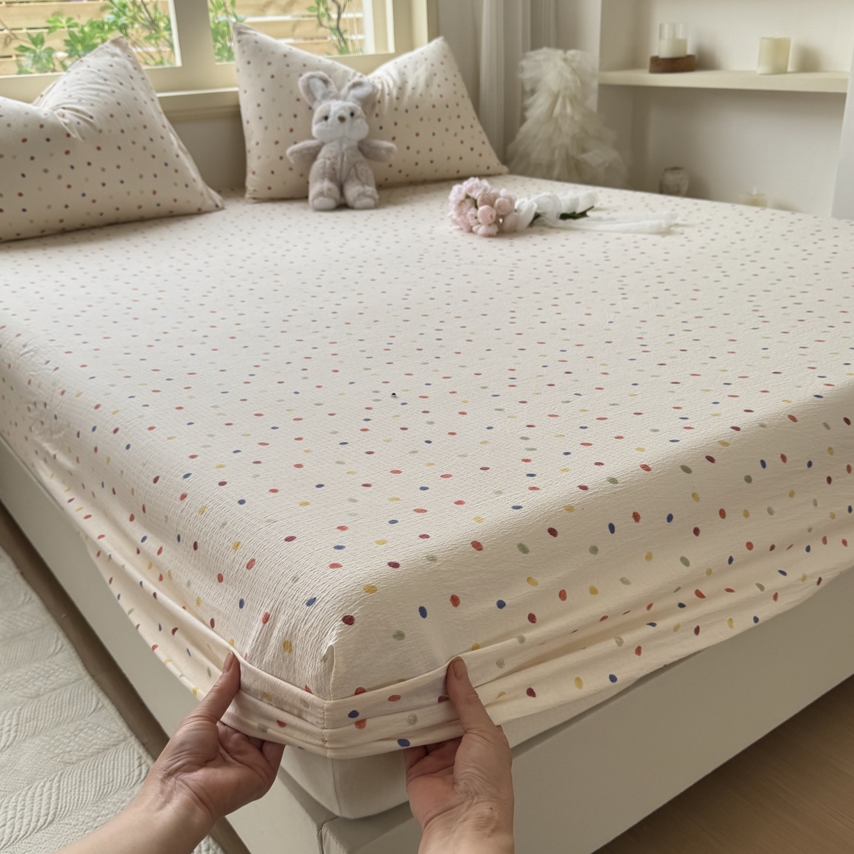 91家纺网 家纺一手货源 找家纺 叠派家纺 2025新款A类双层纱提花单品系列-单床笠 奶油波点