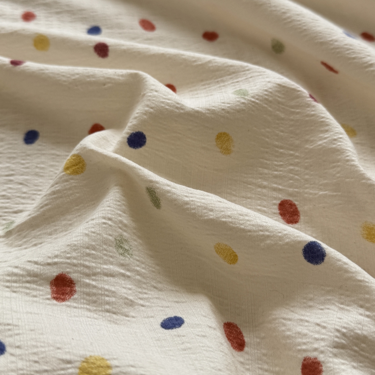 91家纺网 家纺一手货源 找家纺 叠派家纺 2025新款A类双层纱提花单品系列-单床笠 奶油波点