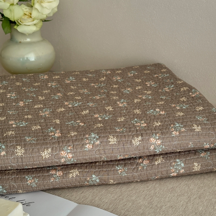 91家纺网 家纺一手货源 找家纺 橙子家居 2024新款A类高温砂洗木棉印花床盖三件套夹层新疆棉花四季款-实拍图 含苞待放