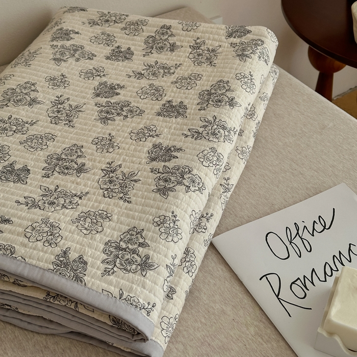 91家纺网 家纺一手货源 找家纺 橙子家居 2024新款A类高温砂洗木棉印花床盖三件套夹层新疆棉花四季款-实拍图 锦上添花