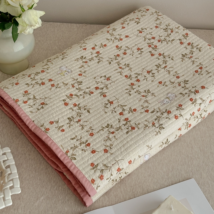 91家纺网 家纺一手货源 找家纺 橙子家居 2024新款A类高温砂洗木棉印花床盖三件套夹层新疆棉花四季款-实拍图 免仙子