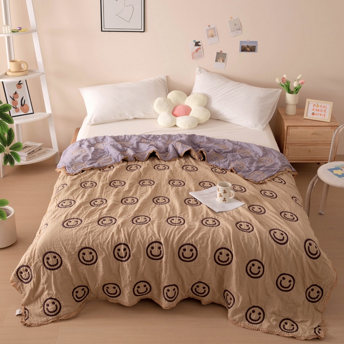 91家纺网 家纺一手货源 找家纺 橙子家居 2024新款韩国泡芙被纯棉五层纱布空调被夏凉被 春秋被 爱笑