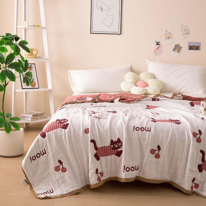 91家纺网 家纺一手货源 找家纺 橙子家居 2024新款韩国泡芙被纯棉五层纱布空调被夏凉被 春秋被 樱桃猫