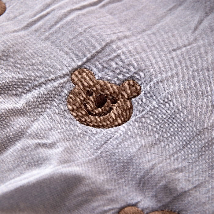 91家纺网 家纺一手货源 找家纺 橙子家居 2024新款韩国泡芙被纯棉五层纱布空调被夏凉被 春秋被 熊仔安眠