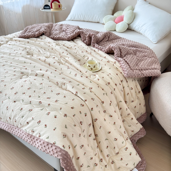 91家纺网 家纺一手货源 找家纺 橙子家居 2024新款【跑量款】A类母婴安抚豆豆被 被子被芯 豆豆被-栀子花