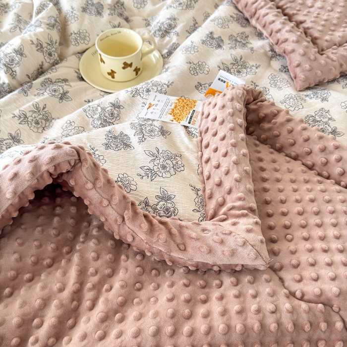 91家纺网 家纺一手货源 找家纺 橙子家居 2024新款【跑量款】A类母婴安抚豆豆被 被子被芯 豆豆被-锦上添花