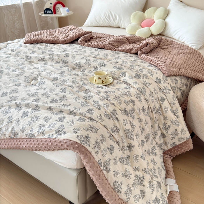 91家纺网 家纺一手货源 找家纺 橙子家居 2024新款【跑量款】A类母婴安抚豆豆被 被子被芯 豆豆被-锦上添花