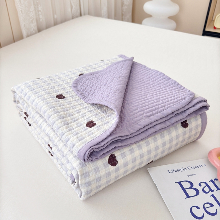 91家纺网 家纺一手货源 找家纺 橙子家居 2024新款A类木棉印花床盖三件套四季款夹层新疆棉花 爱心格