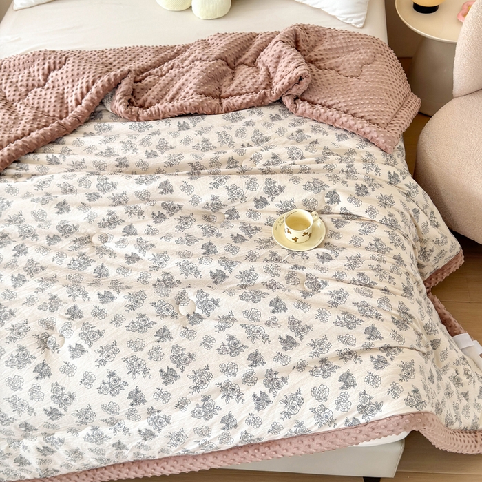 91家纺网 家纺一手货源 找家纺 橙子家居 2024新款【跑量款】A类母婴安抚豆豆被 被子被芯 豆豆被-锦上添花